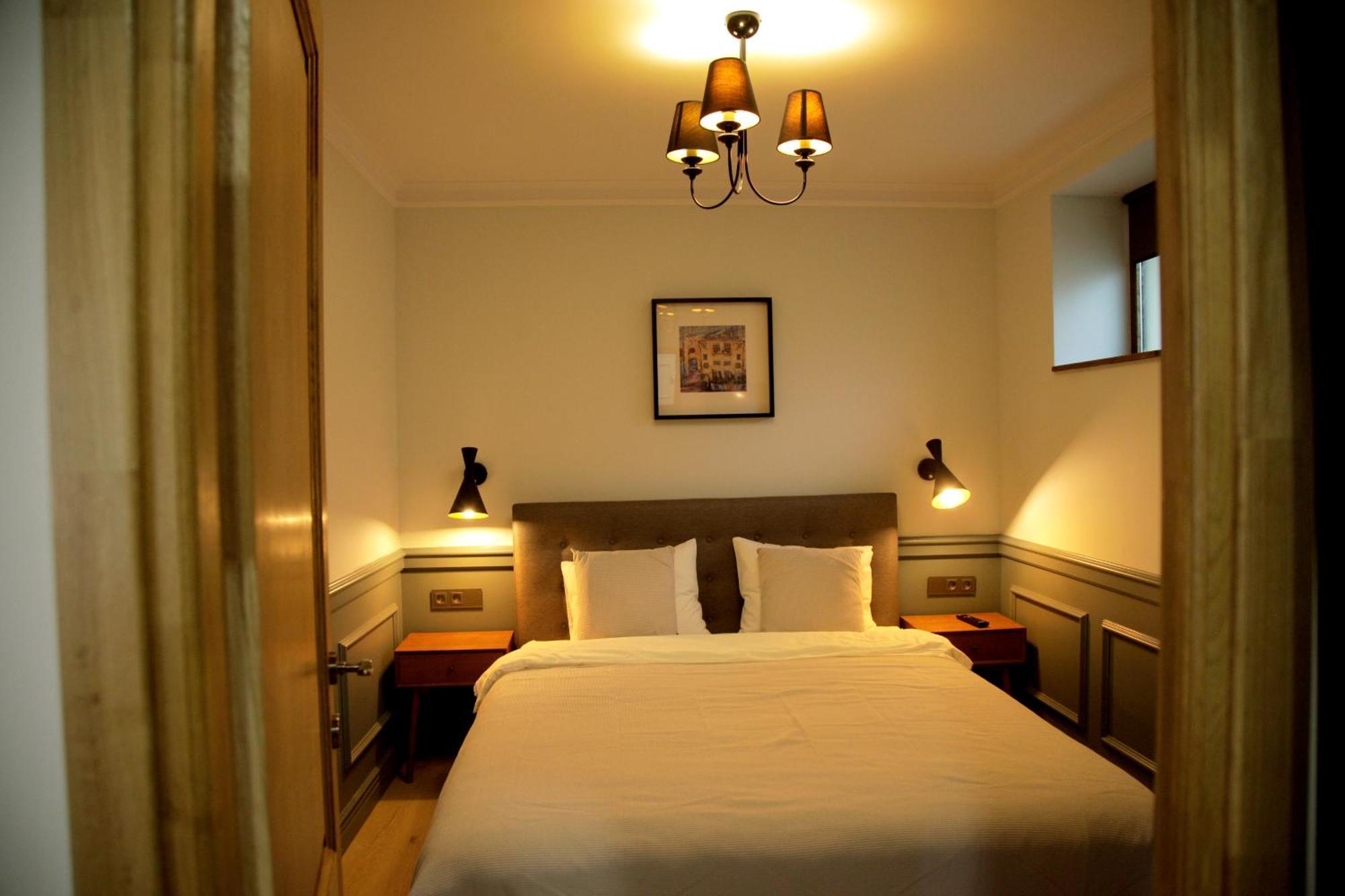 Central Boutique Apartments Sighisoara Bilik gambar
